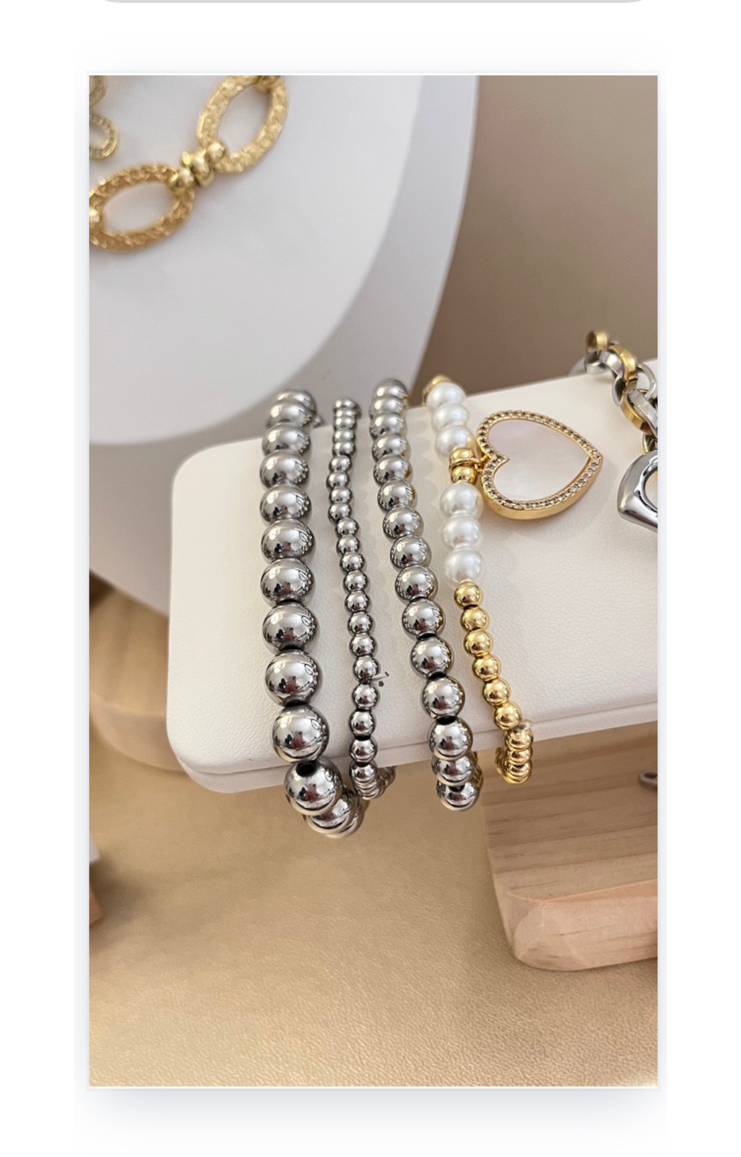 Stainless steel beaded bangle bracelet-Unisex-18k Gold plated