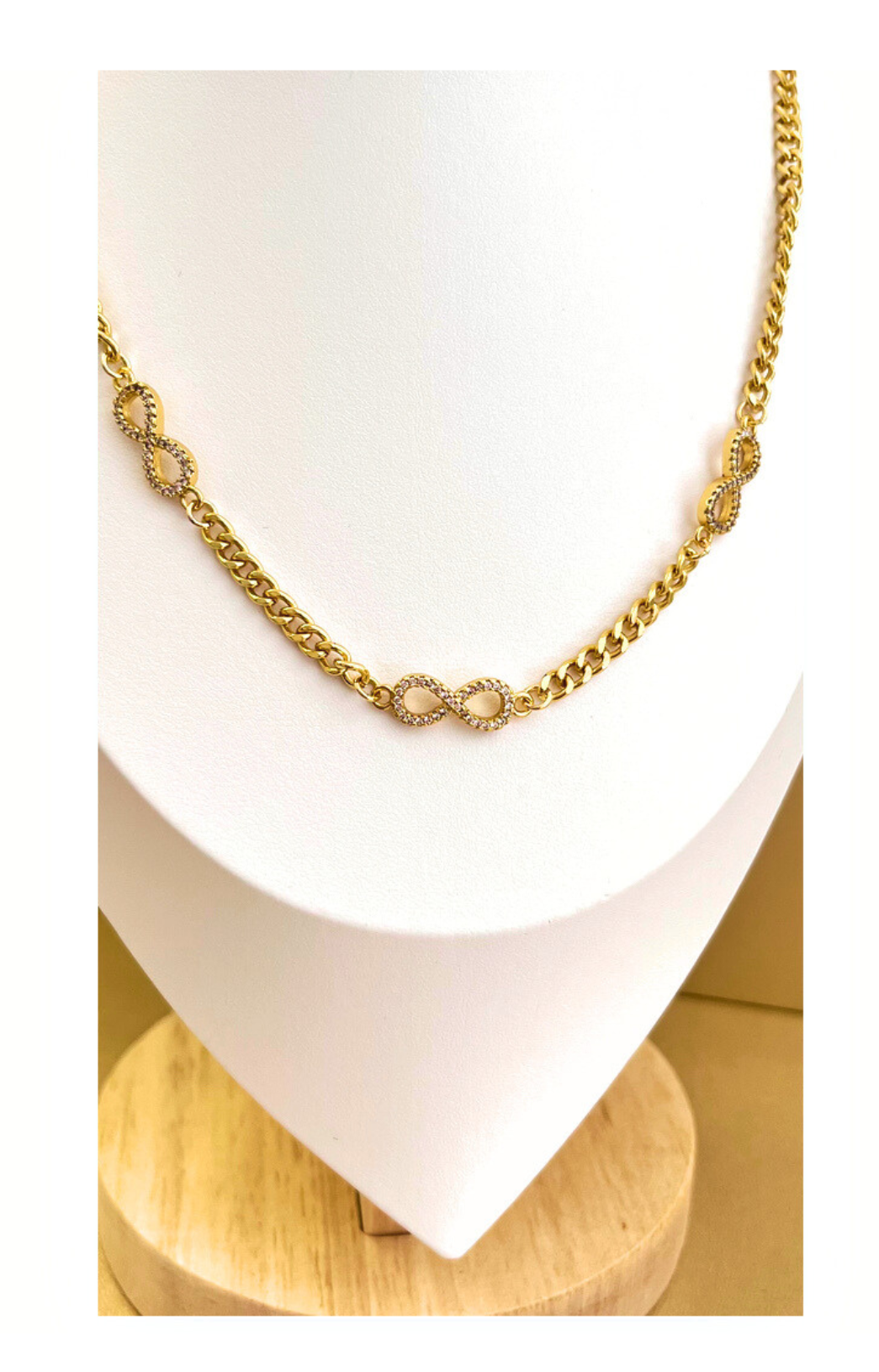 Infinity Shape zircon inlay Link Chain