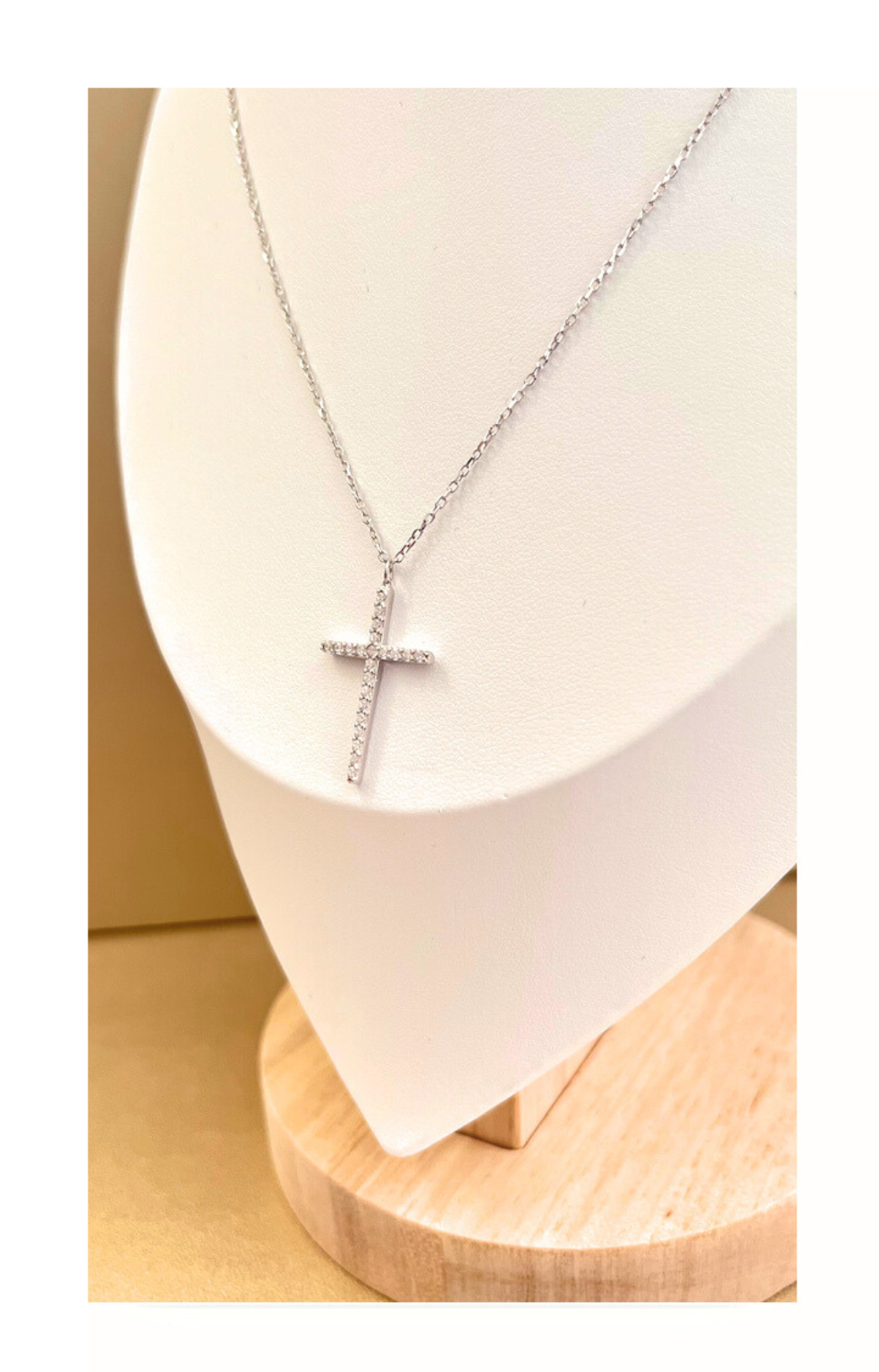 925 Sterling Silver Cross Pendant Necklace with Zircon Inlay