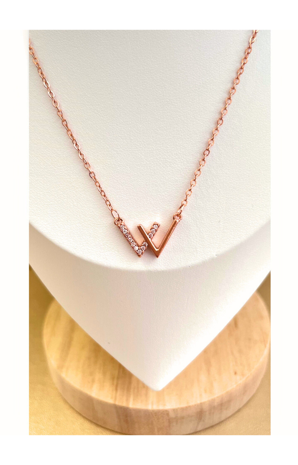 Delicate Thin Chain with W Letter Pendan