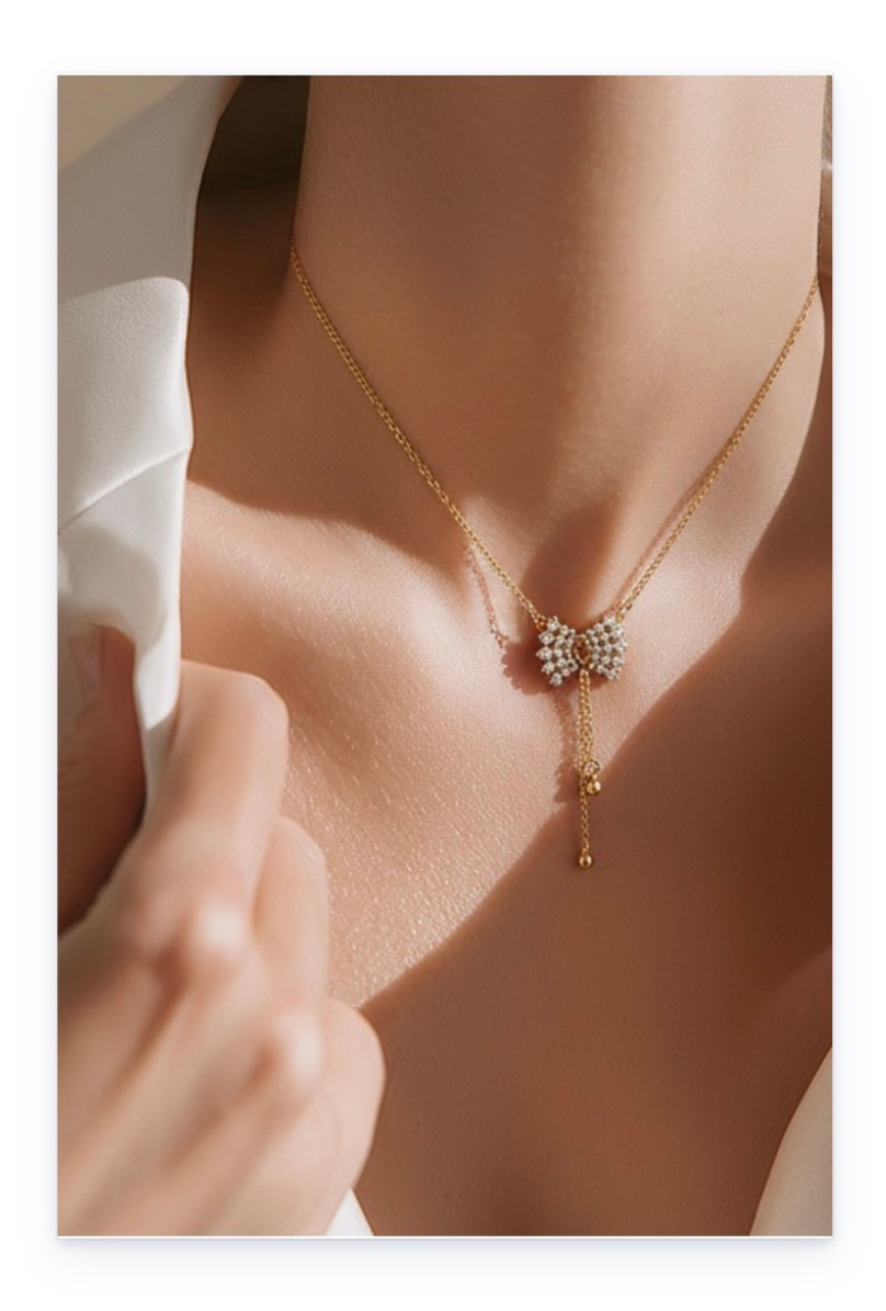 Delicate Gold-Plated Link Chain Necklace with Bun-Shaped Pendant