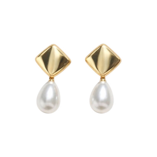 Gold-Plated-artificial pearls Drop Earrings