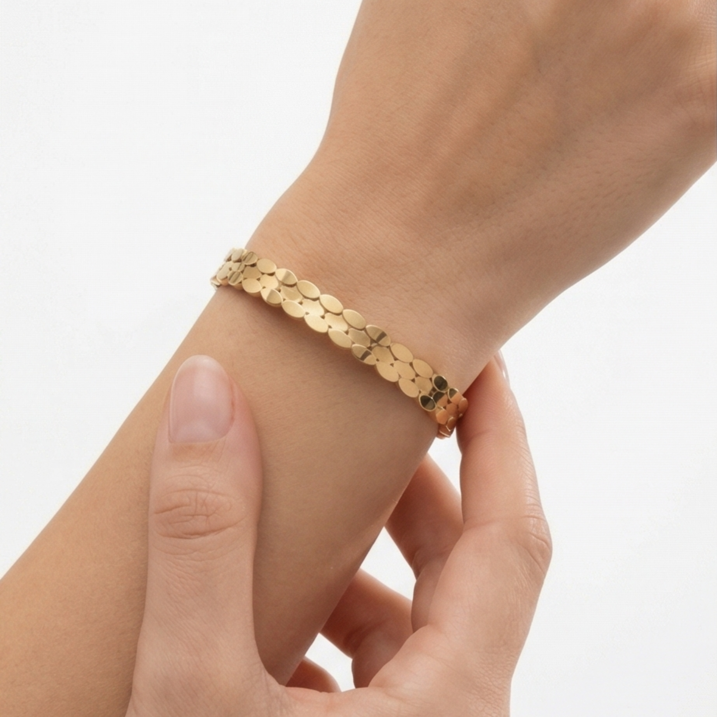 Stylish Stainless Steel Bangle