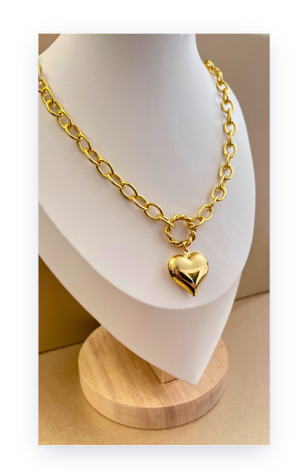 Heart pendant Gold plated necklace