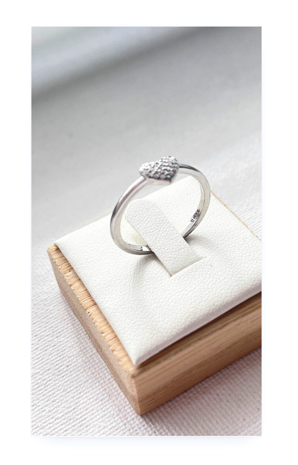Sterling silver heart -shaped ring