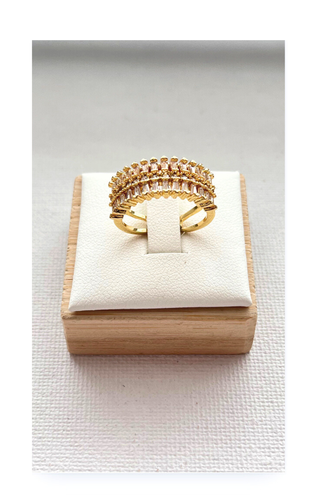 18K Gold-Plated Ring, Copper with White Crystal Adornment