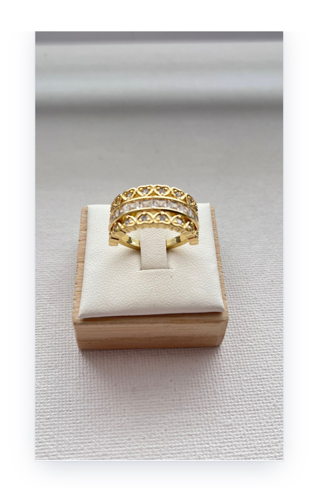 10K Gold-Plated heart-shaped ring