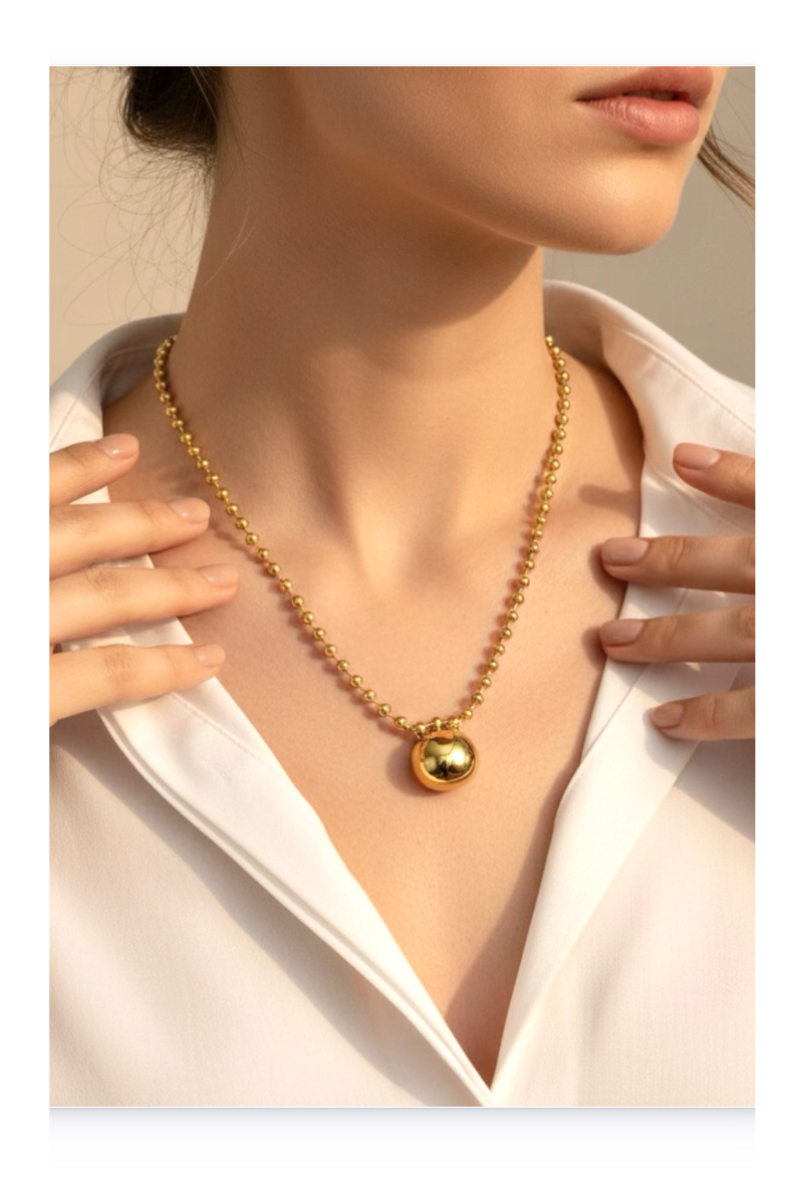 Stainless Steel Chain with Oval-Shaped Pendant