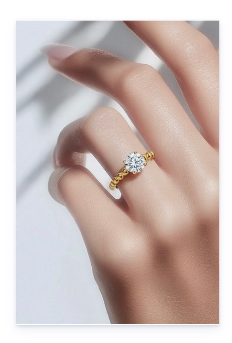 Round-shaped ring, plated in 14k gold, stainless steel
