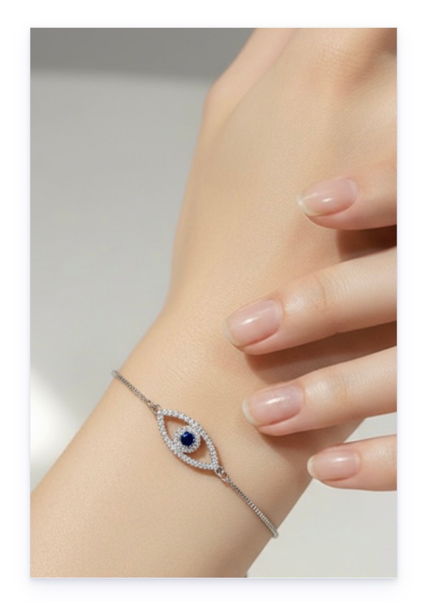 Evil Eyes Bracelet in 18k Gold-Plated Copper with Silver Finish