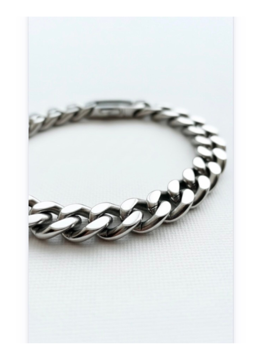 Cuban link bracelet