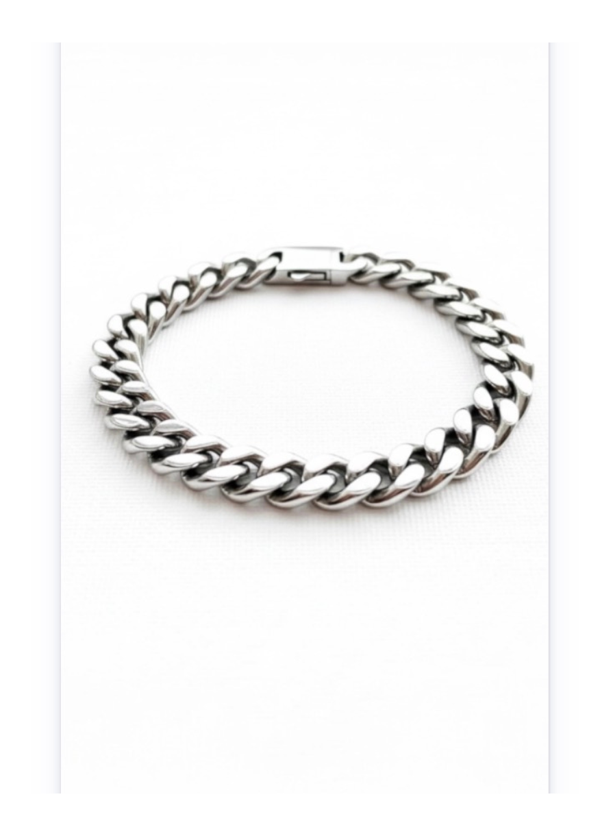 Cuban link bracelet