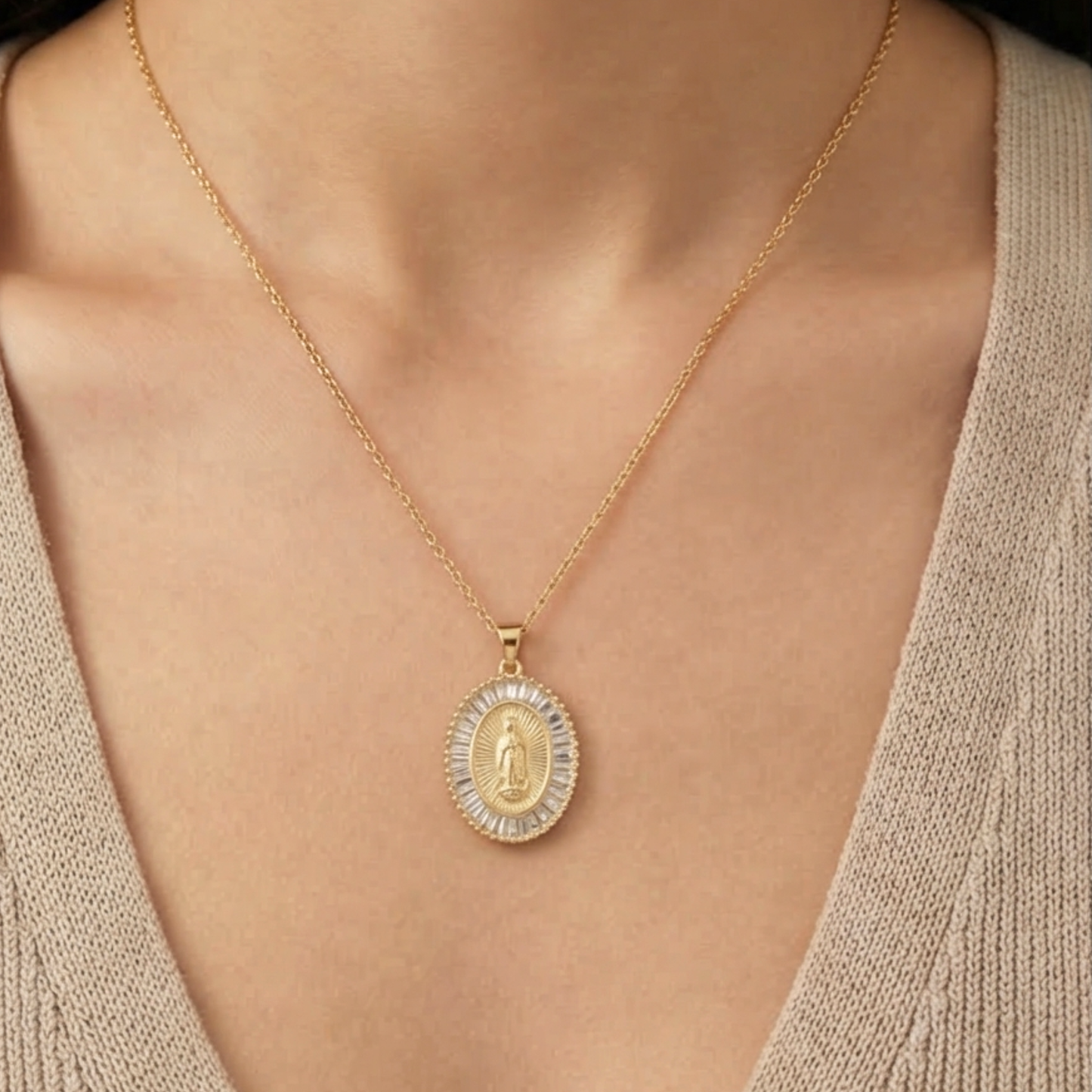 Necklace with a Virgin Mary pendant, gold-plated, copper