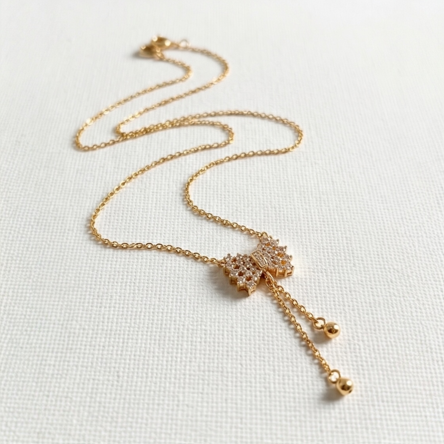 Delicate Gold-Plated Link Chain Necklace with Bun-Shaped Pendant