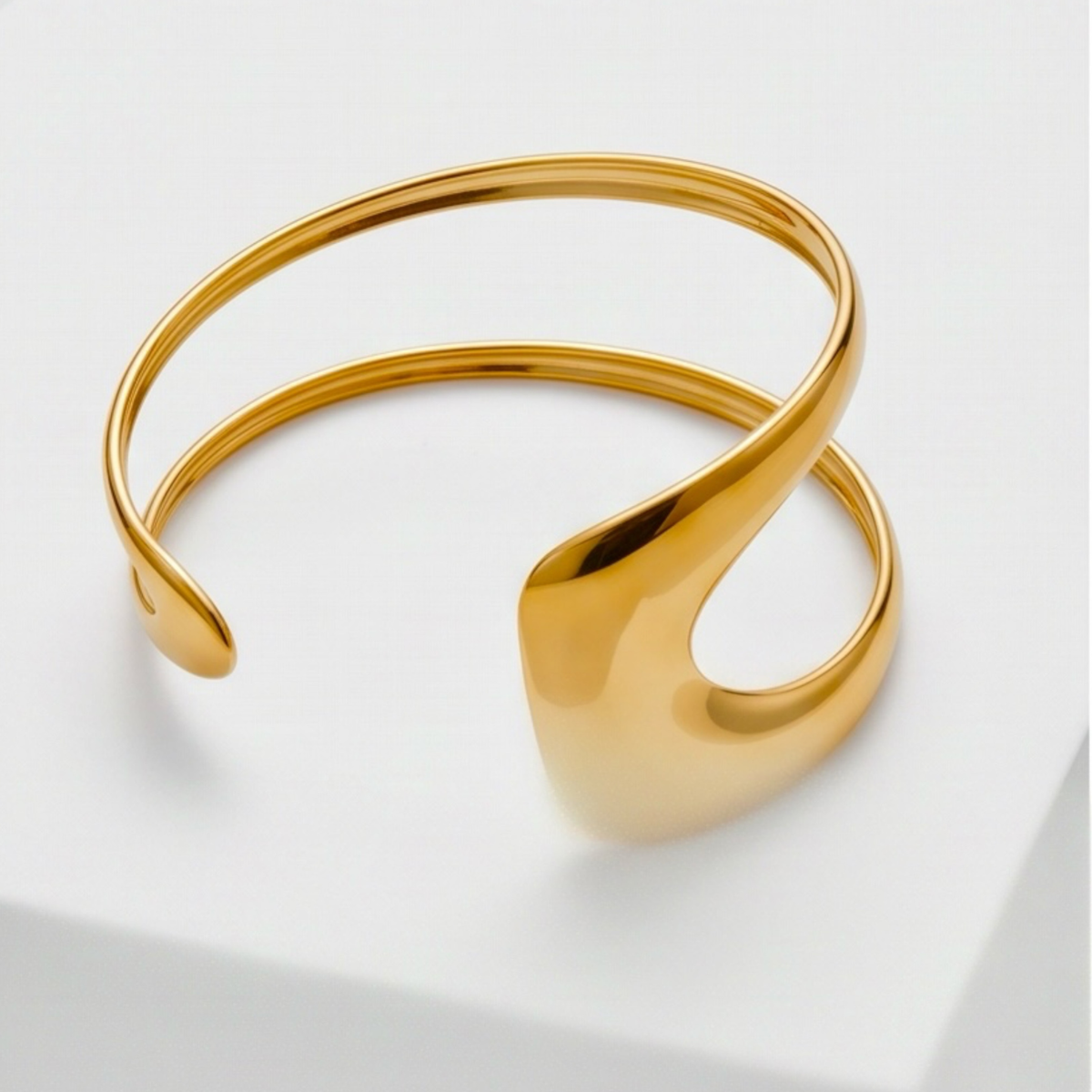 Crossover Cuff Bangle 18k Gold plated- stainless steel