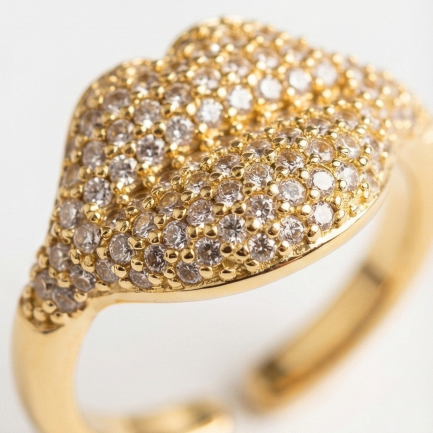 Open Gold-Plated Copper Lip-Shaped Ring