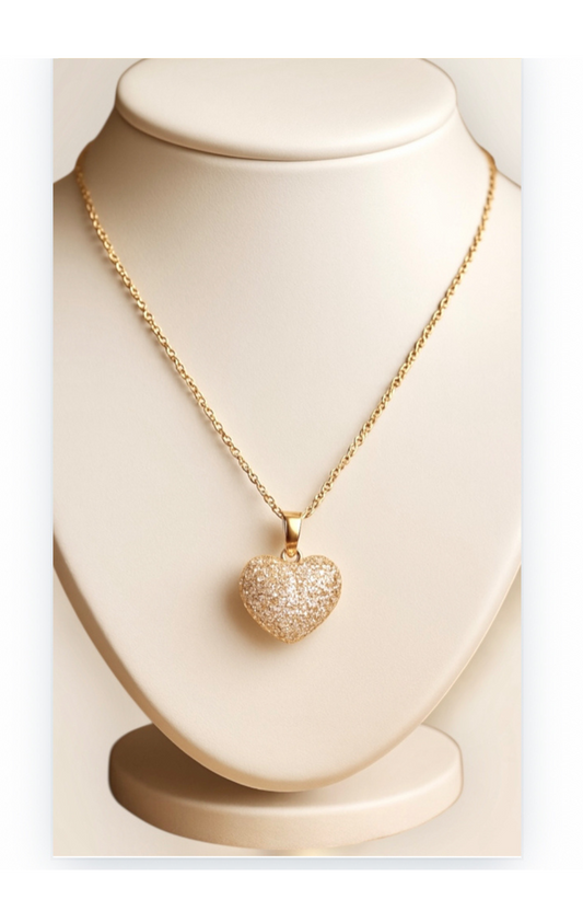 Stainless steel heart pendant necklace