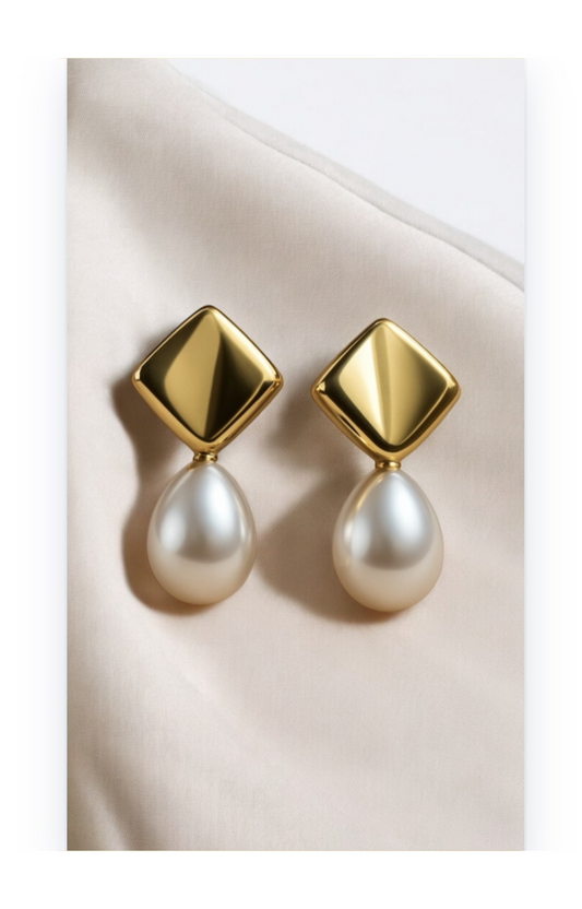 Gold-Plated-artificial pearls Drop Earrings
