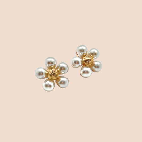 Flower-Shaped Earrings Adorned with Synthetic Pearls, 18k Gold-Plated Brass